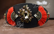 Charger l'image dans la galerie, Exclusive Dog Collar in black leather for sighthounds