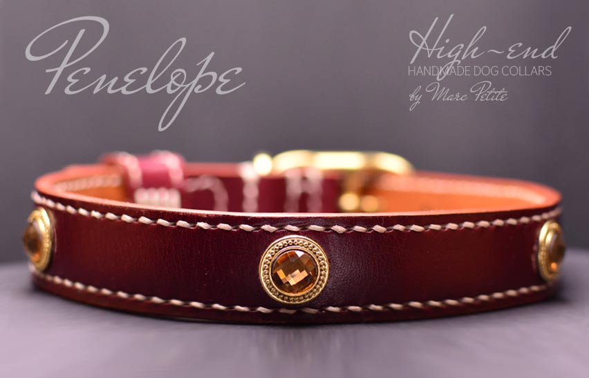 Burgundy vegetable tanned leather dog collar